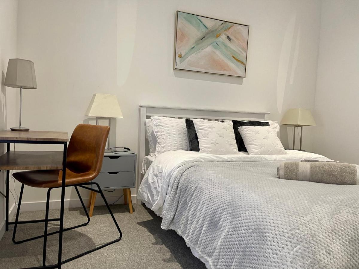 Apartment The Gallery At Warrenfield House *